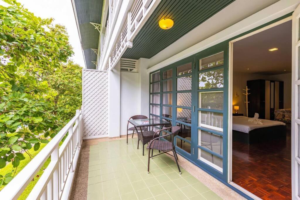 4 Bedroom Townhouse In Great Location! HHQ Exterior foto