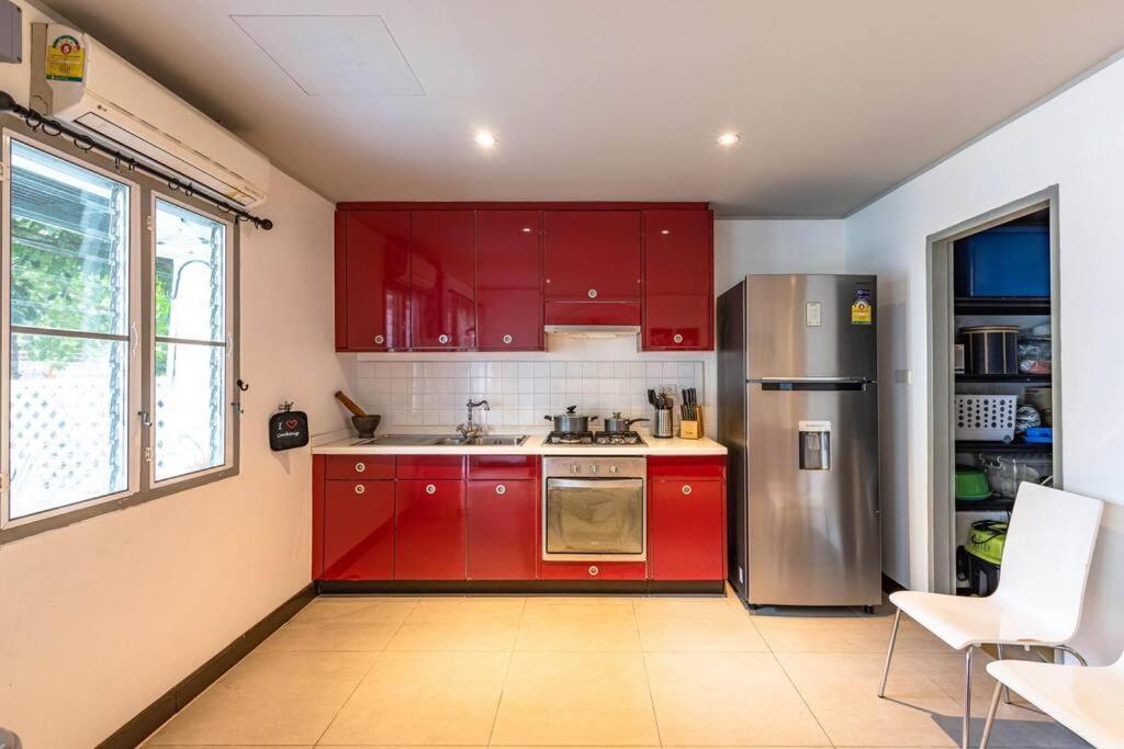 4 Bedroom Townhouse In Great Location! HHQ Exterior foto