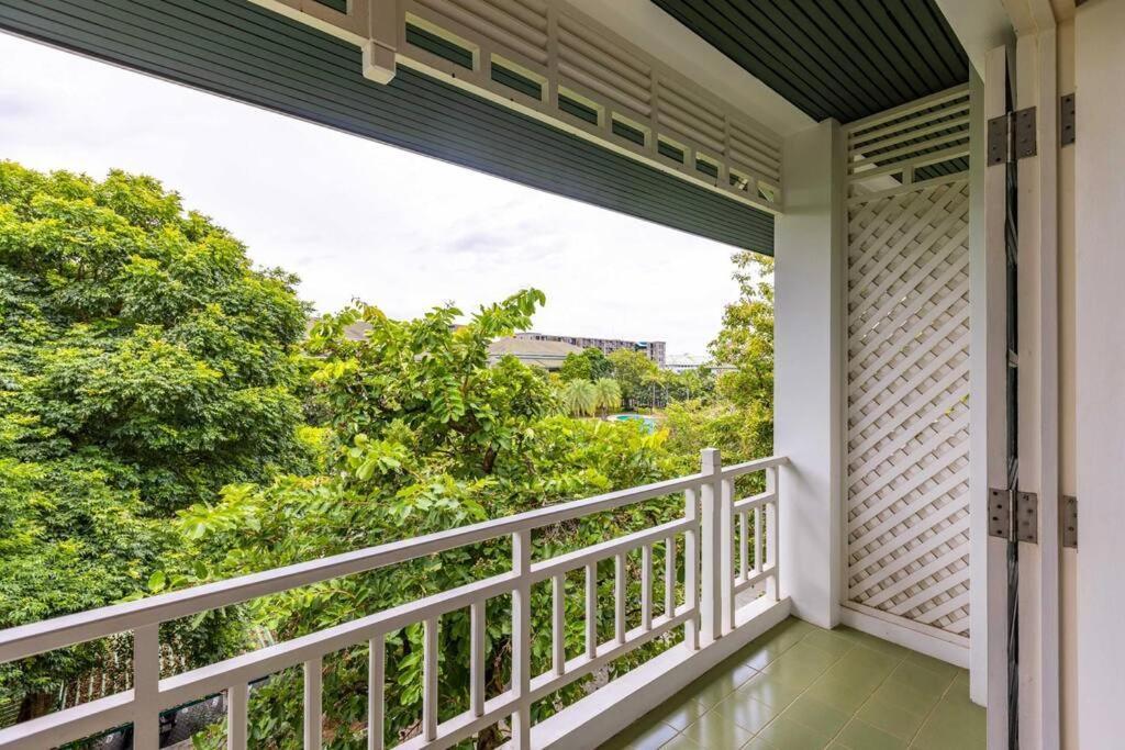 4 Bedroom Townhouse In Great Location! HHQ Exterior foto